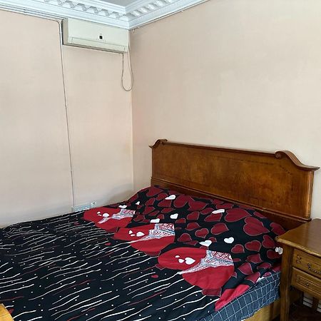 Old Town Apartment Next To Sea 콘스탄차 외부 사진